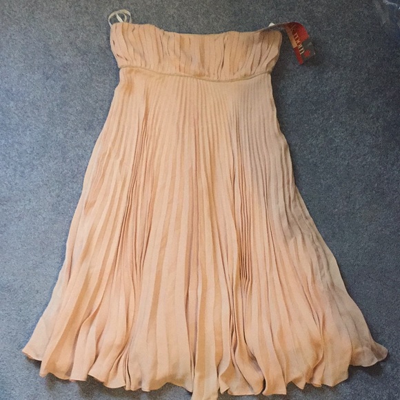 🎁🎁Alex Gaines dress - Picture 1 of 5